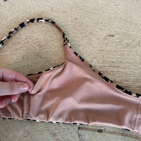 Aerie Leopard Print Scoop Bikini Top - Picture 7 of 7